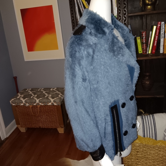 Shearling jacket - Picture 4 of 4